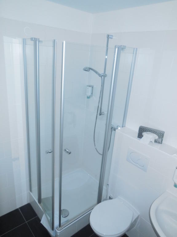 Hotel Garni Am Hechenberg Mainz Ruang foto