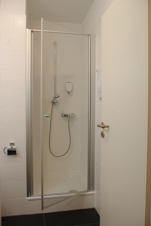 Hotel Garni Am Hechenberg Mainz Ruang foto